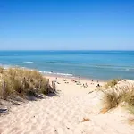 T2 Ocean Piscine Golf *