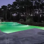 T2 Ocean Piscine Golf * Lacanau