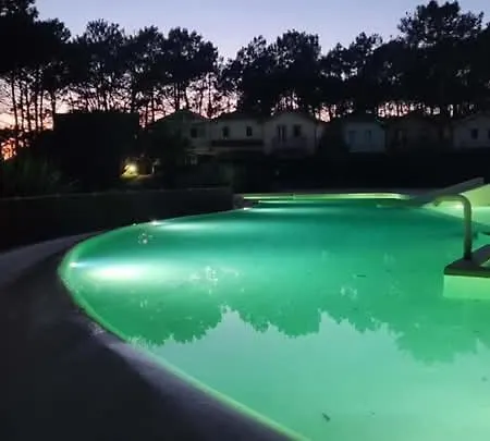 T2 Ocean Piscine Golf * Lacanau