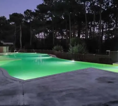 T2 Ocean Piscine Golf * Lacanau