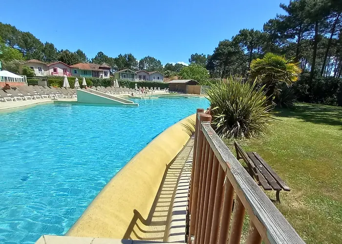 T2 Ocean Piscine Golf Apartament