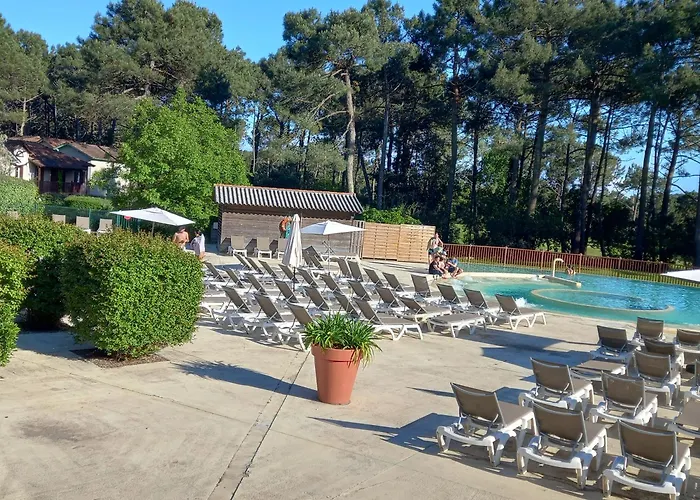 T2 Ocean Piscine Golf Apartament